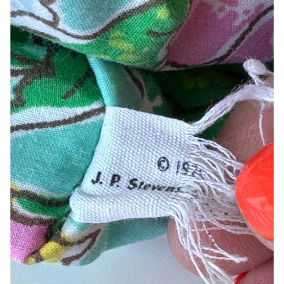 Vintage 1970s sheet, fitted/bottom bedsheet, roses, peonies, pastel, twin size - Picture 6 of 10